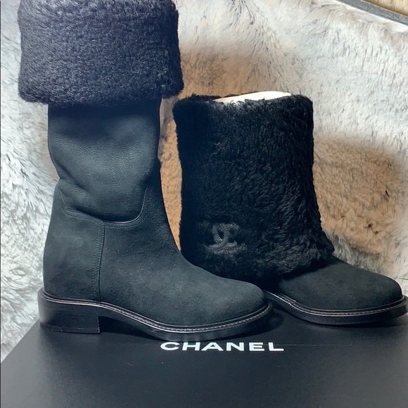 CHANEL Shoes - NIB $1775 CC Chanel short ankle shearling Boots